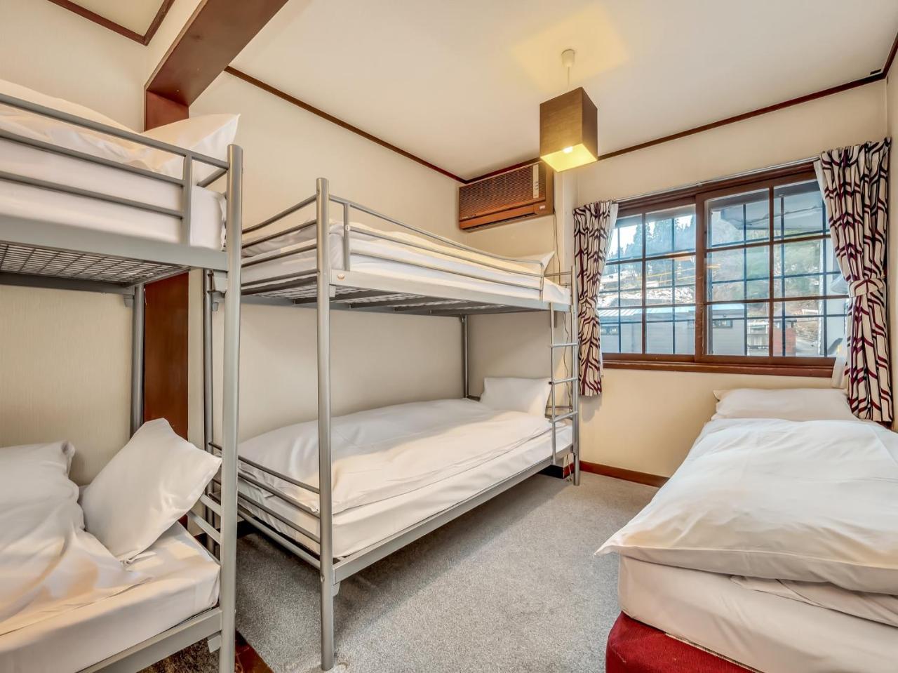 Hakuba Gondola Hotel Extérieur photo