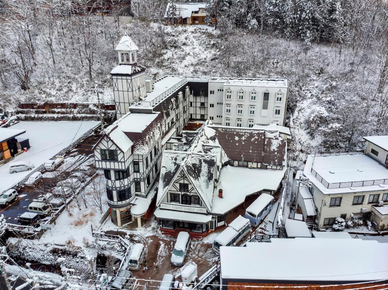 Hakuba Gondola Hotel Extérieur photo