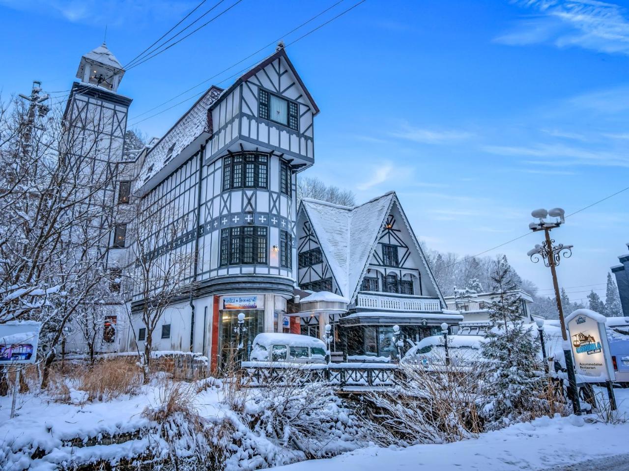 Hakuba Gondola Hotel Extérieur photo